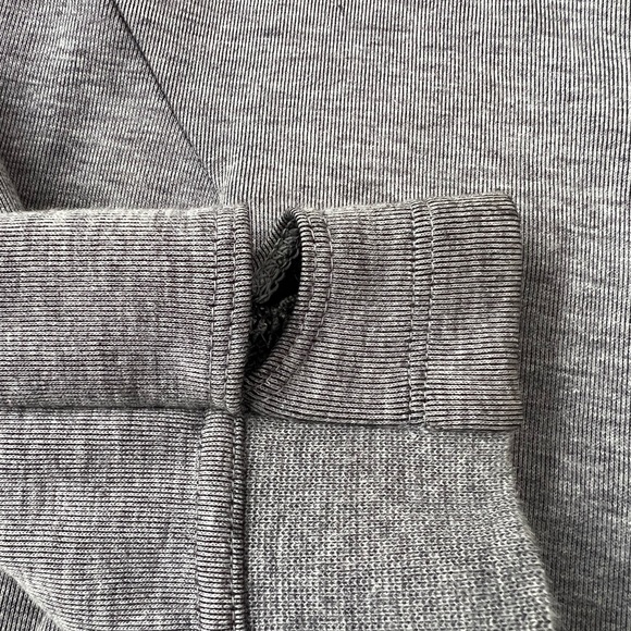 Women’s Nike sport wear jacket - Picture 4 of 4